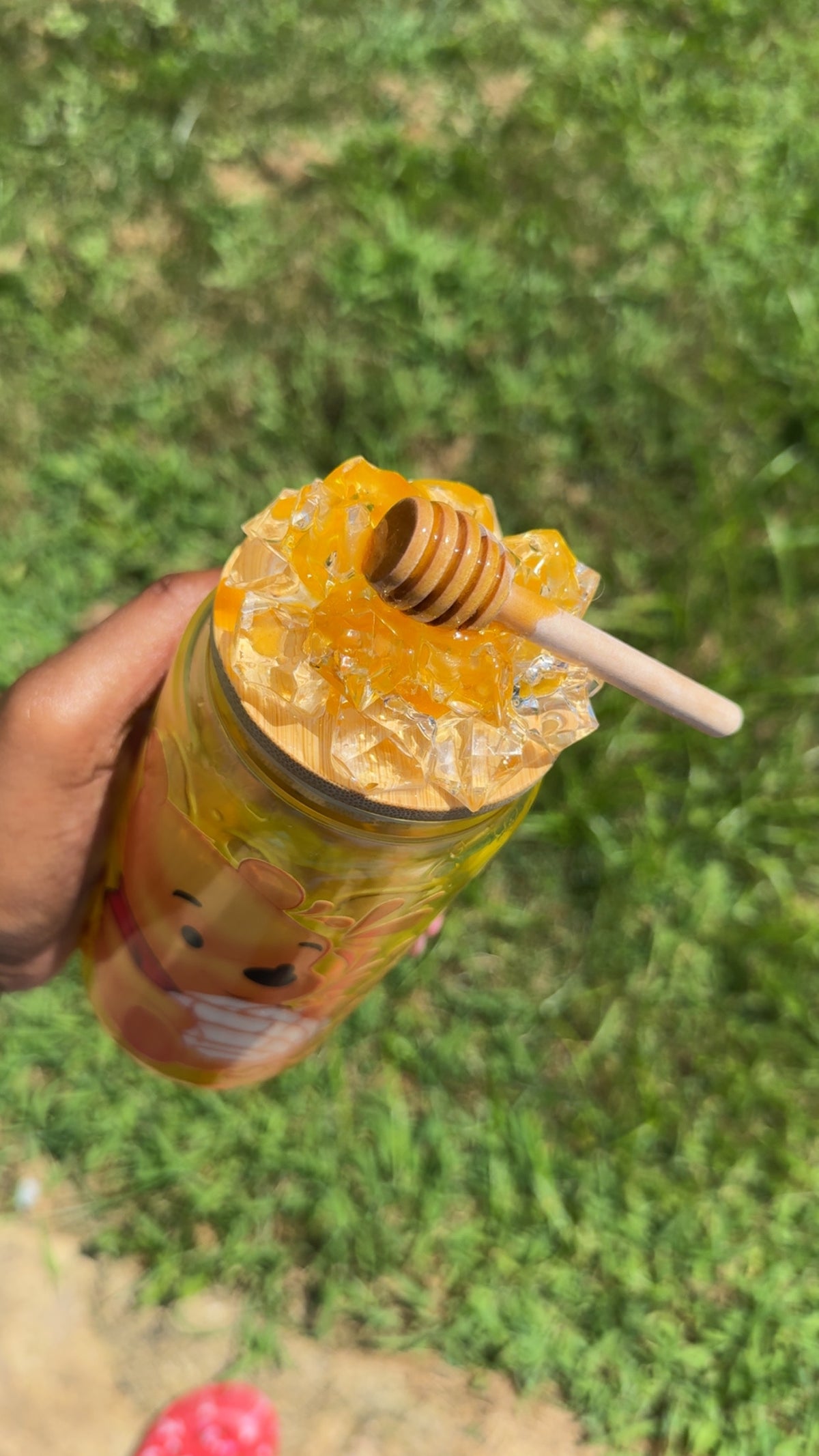 16oz Honey Drip Snowglobe with matching lid